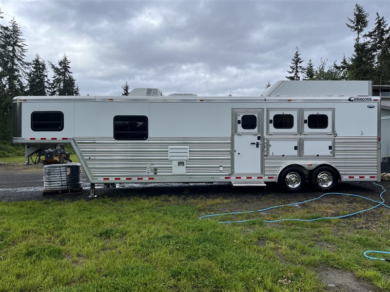 Trailer Photo 2