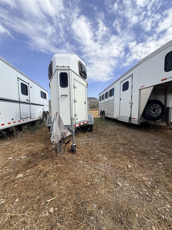 Trailer Photo 2
