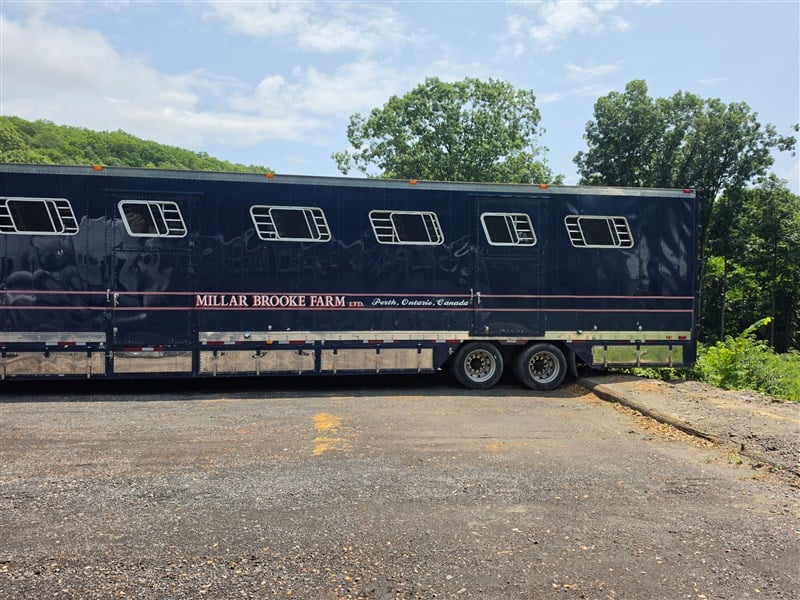 Trailer Photo 5