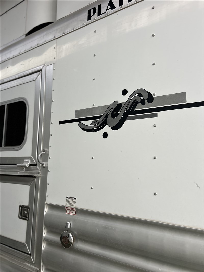 Trailer Photo 7