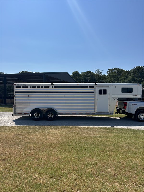Trailer Photo 2