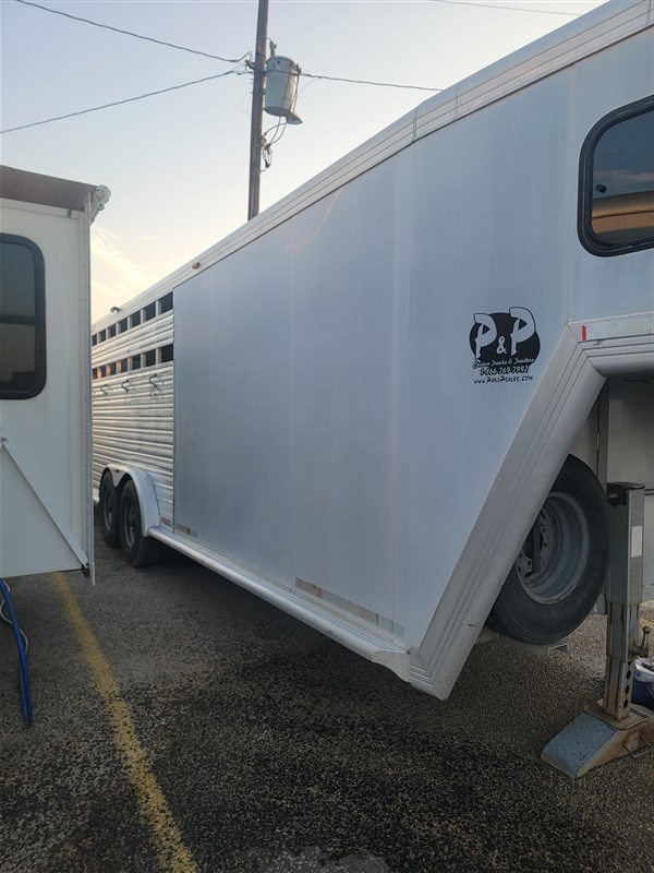 Trailer Photo 6