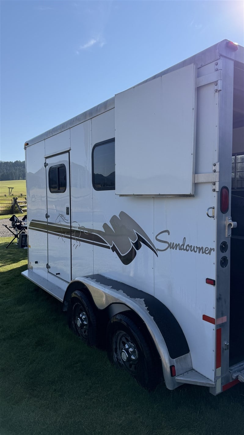 Trailer Photo 8