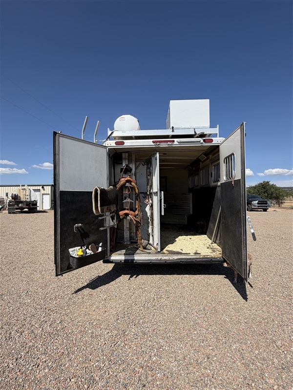 Trailer Photo 22