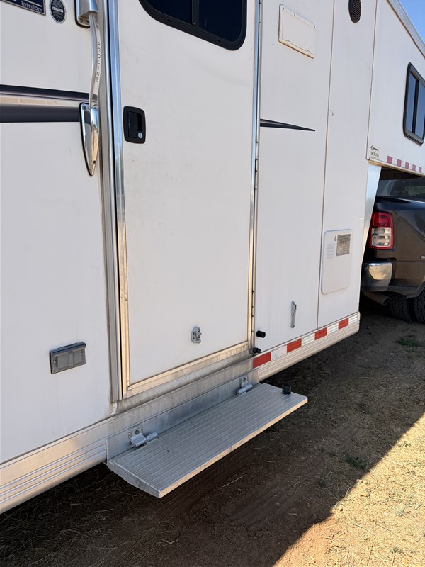 Trailer Photo 26