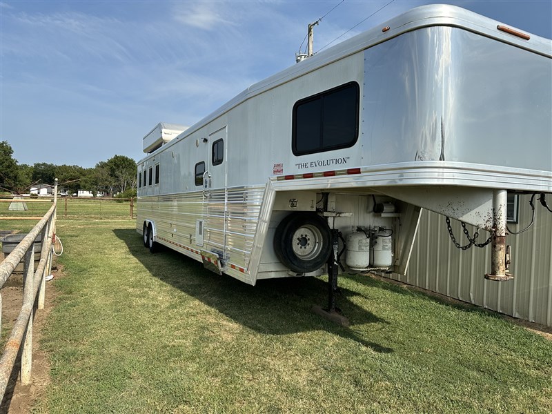 Trailer Photo 3