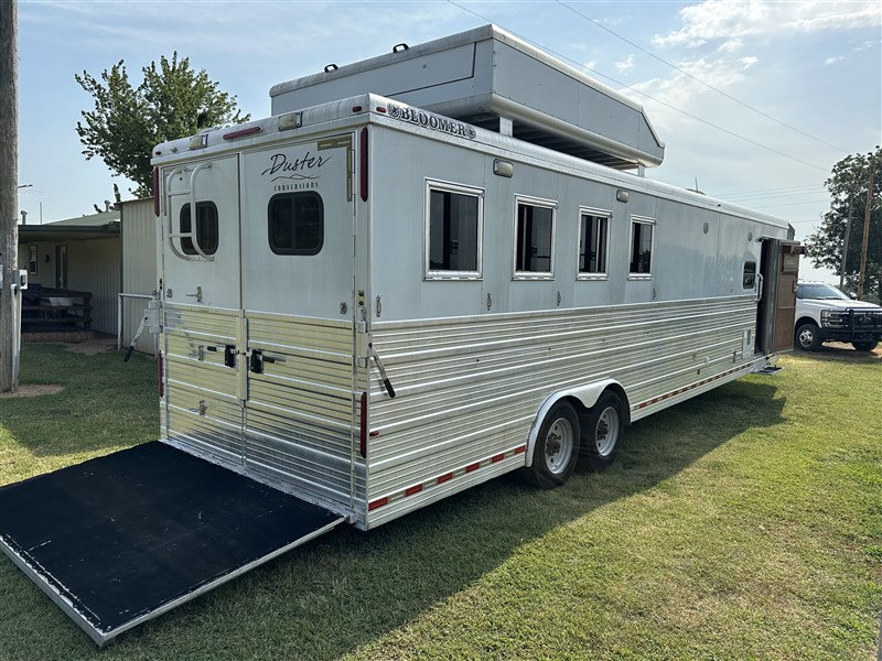 Trailer Photo 19