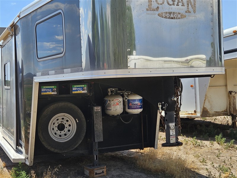 Trailer Photo 3