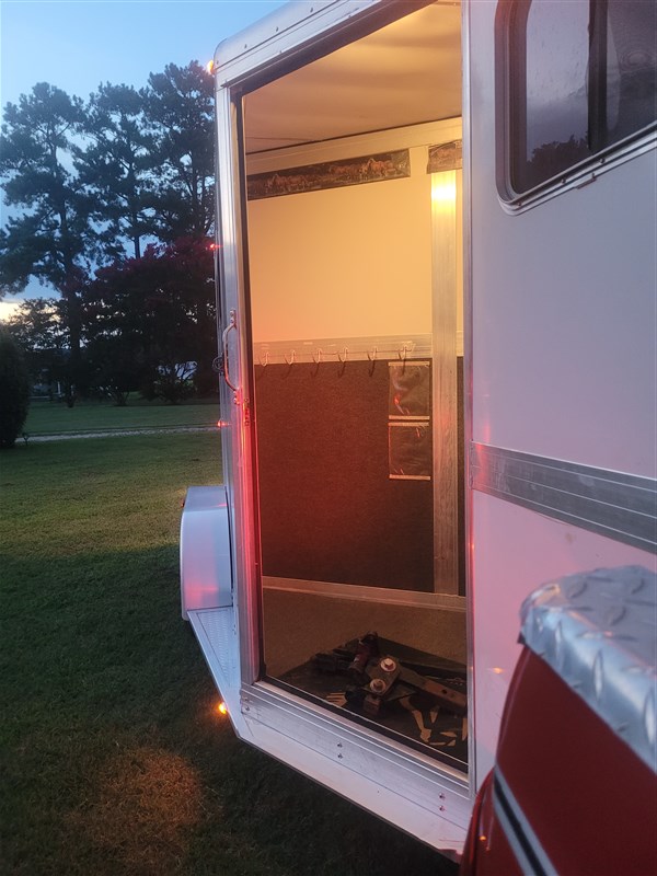 Trailer Photo 10