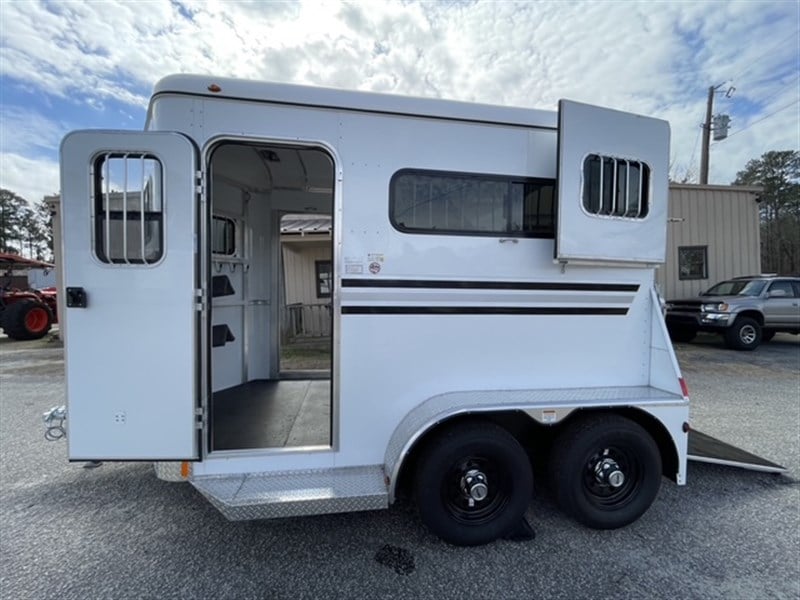2026 Gore 2 Horse Bumper Pull Trailer 