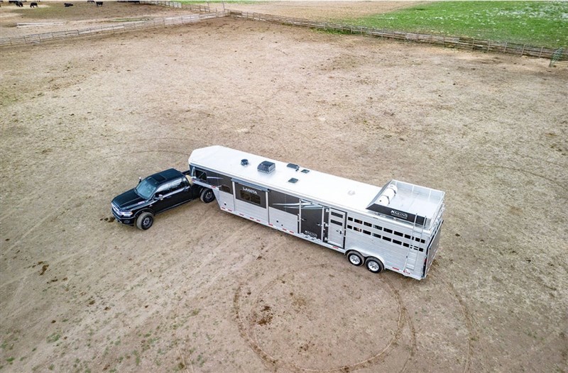 Trailer Photo 30