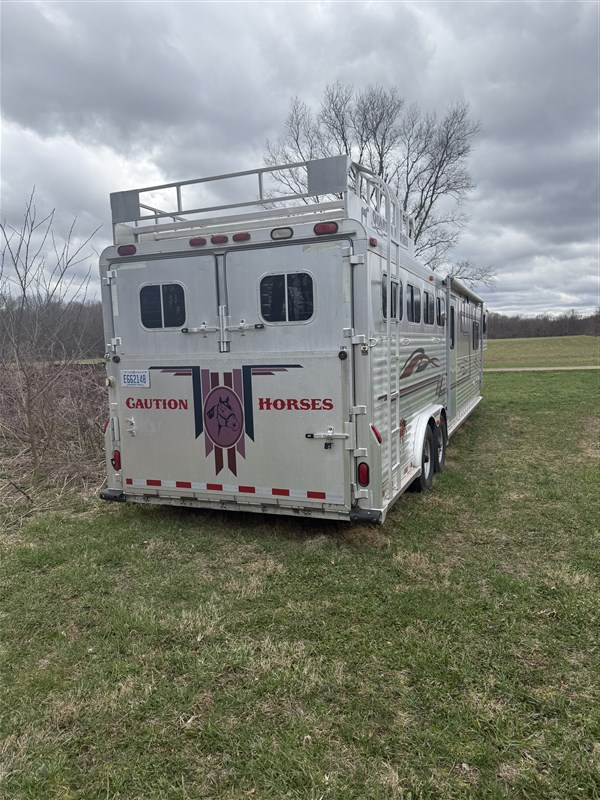 Trailer Photo 3