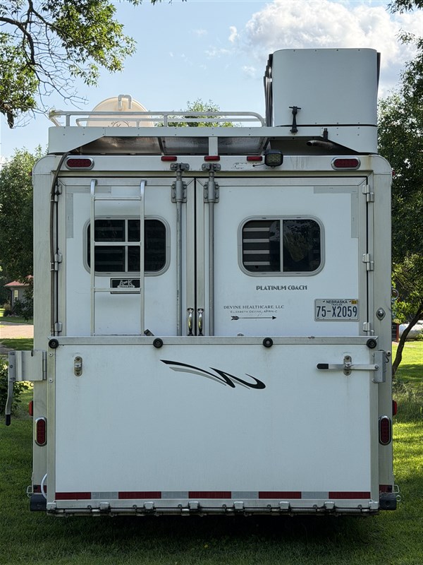 Trailer Photo 2