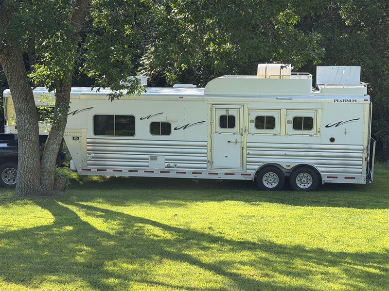 Trailer Photo 7