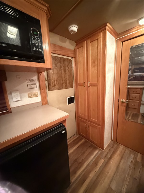 Trailer Photo 18