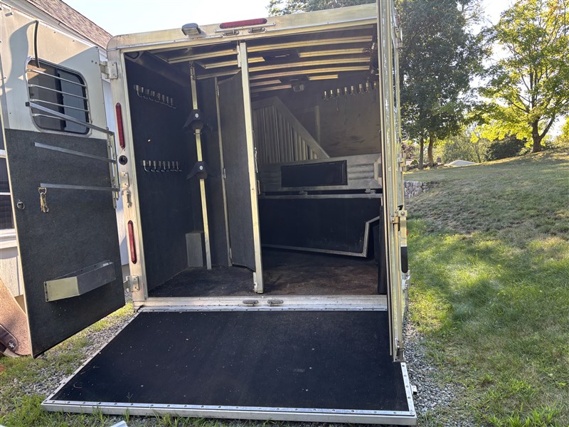 Trailer Photo 22