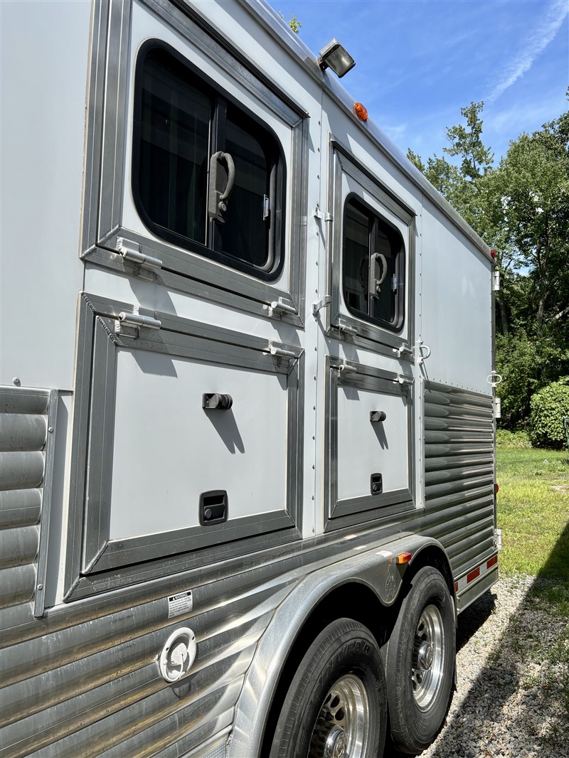 Trailer Photo 5