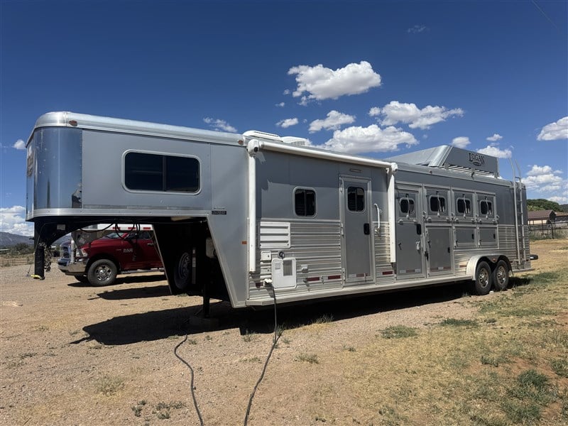 Trailer Photo 1