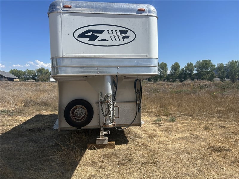 Trailer Photo 1