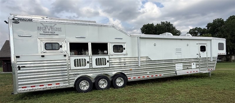 Trailer Photo 2