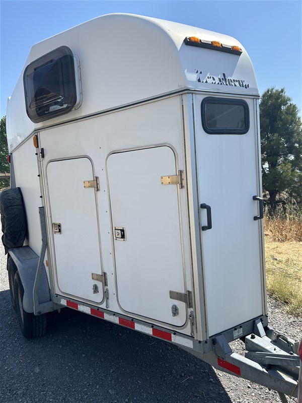 Trailer Photo 3