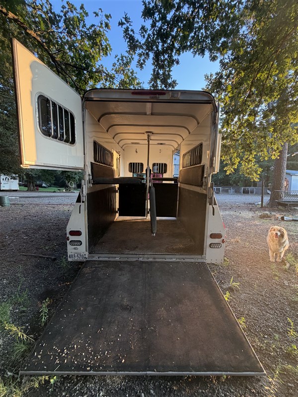 Trailer Photo 16