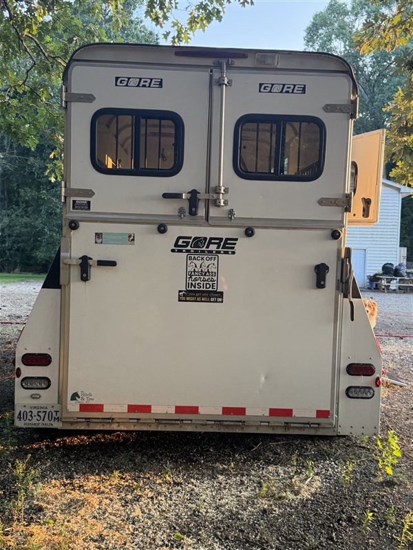 Trailer Photo 12