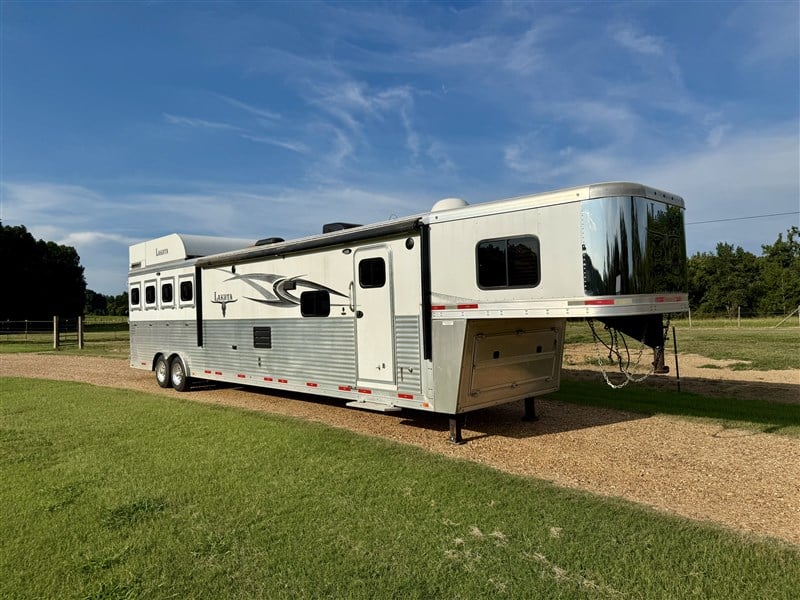 2015 Lakota Bighorn BB8416