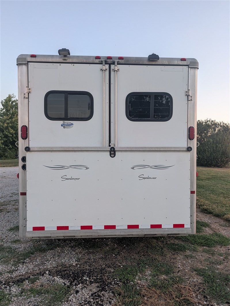 Trailer Photo 3
