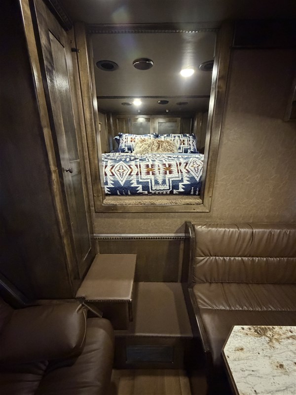 Trailer Photo 30