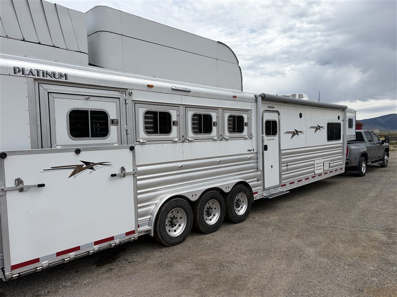 Trailer Photo 10