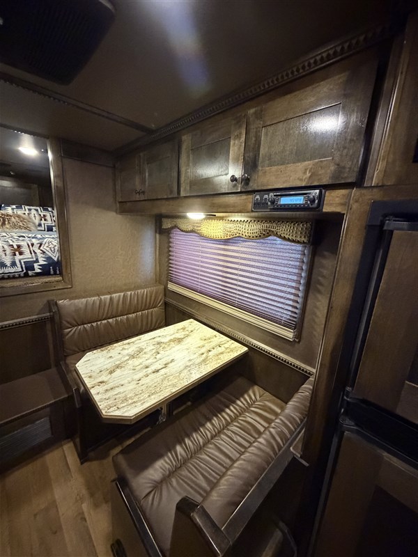 Trailer Photo 28