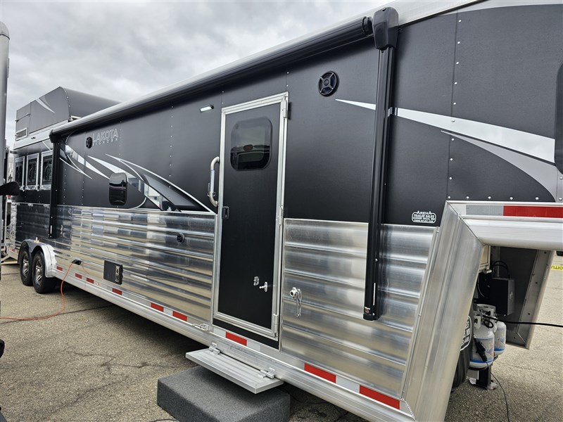 Trailer Photo 6