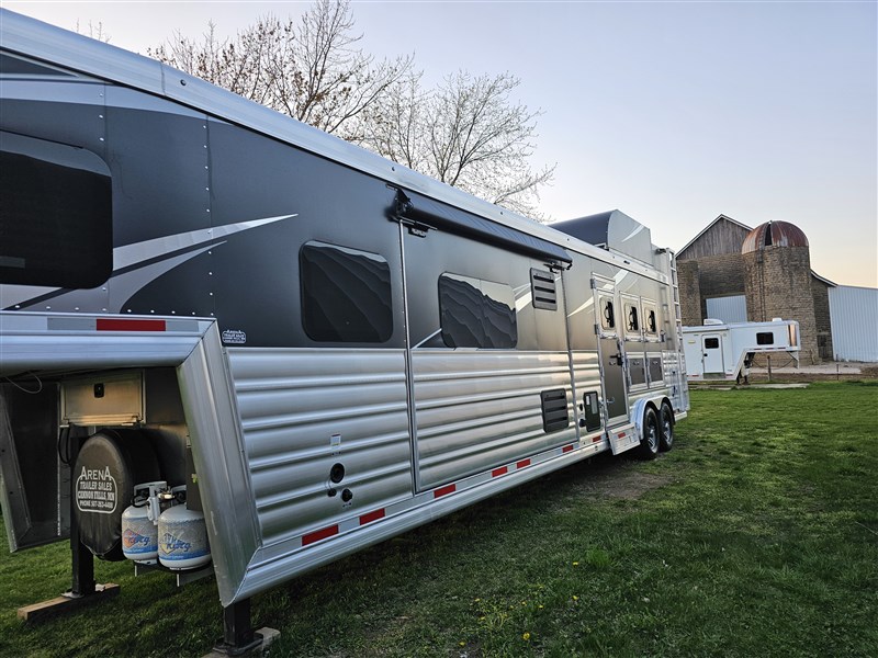 Trailer Photo 3