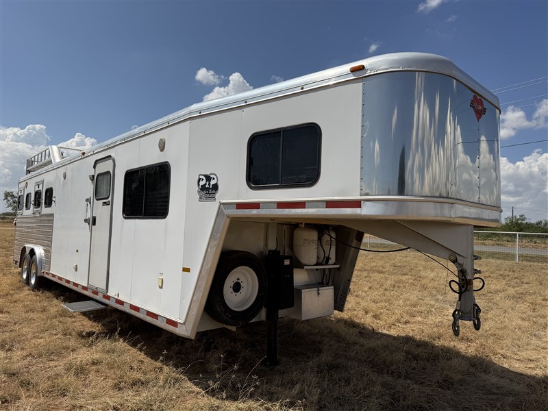 Trailer Photo 3