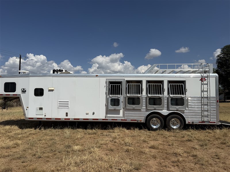 Trailer Photo 6