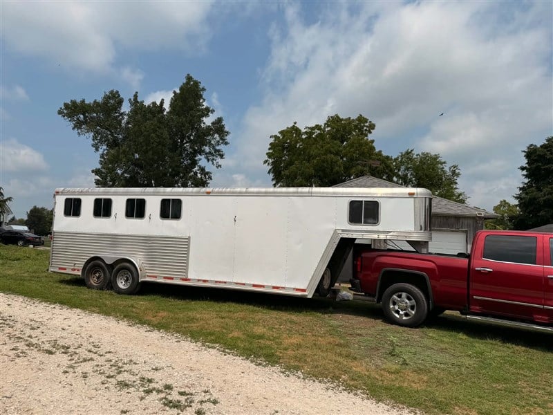Trailer Photo 1