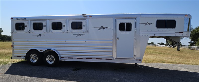 Trailer Photo 3