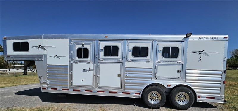 Trailer Photo 1