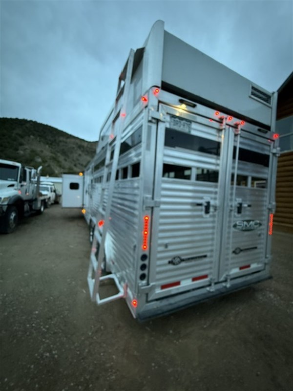Trailer Photo 25