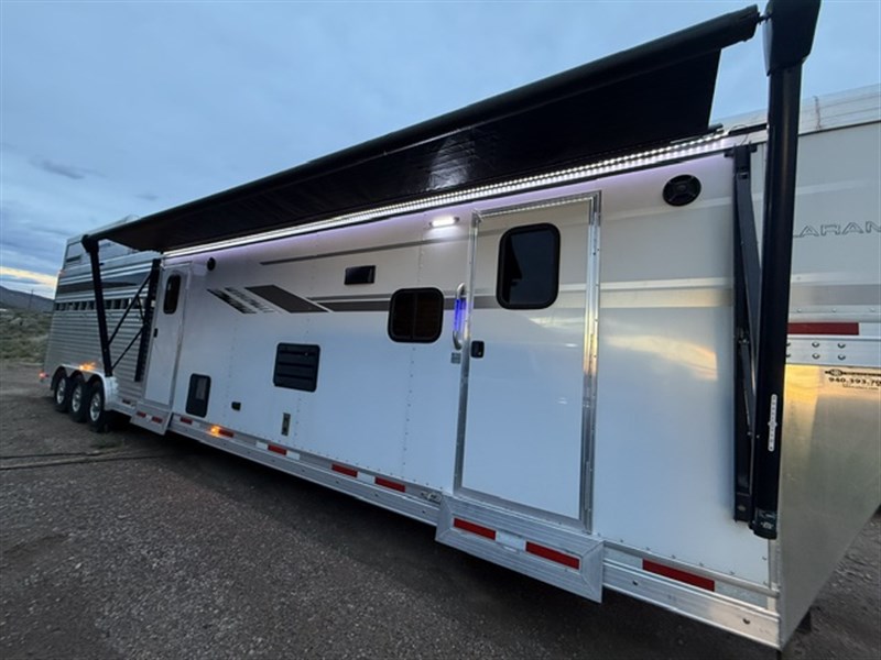 Trailer Photo 18
