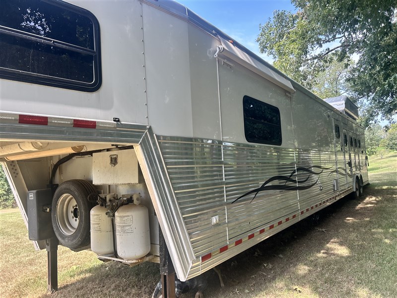 Trailer Photo 16