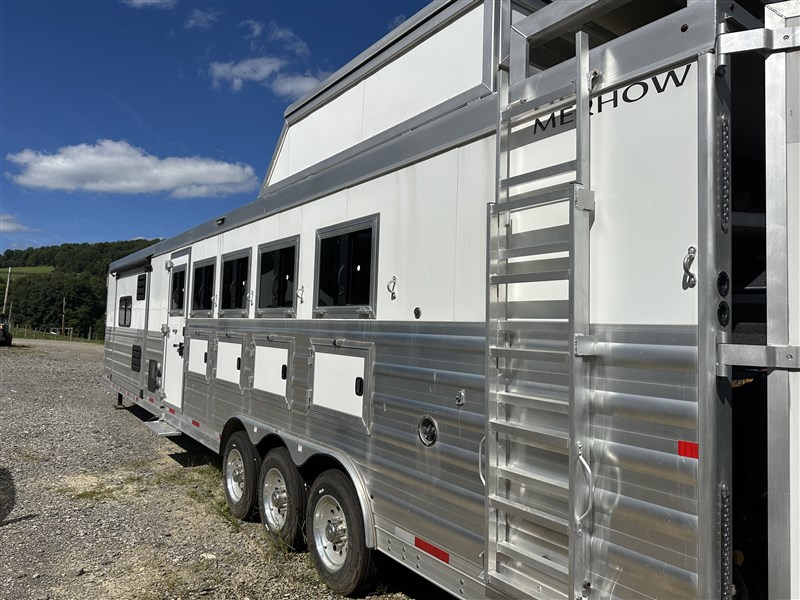 Trailer Photo 6