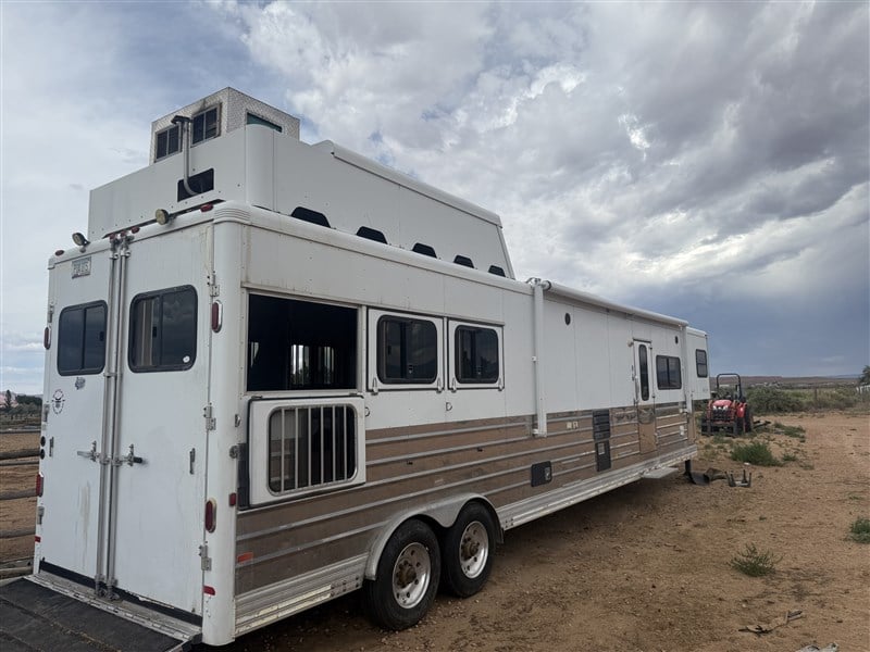 2006 Sundowner 8018 