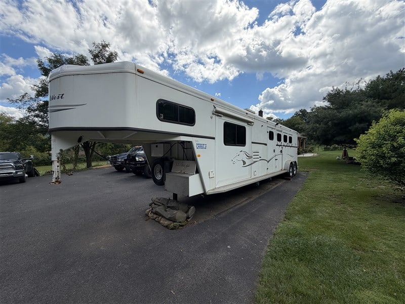 Trailer Photo 1