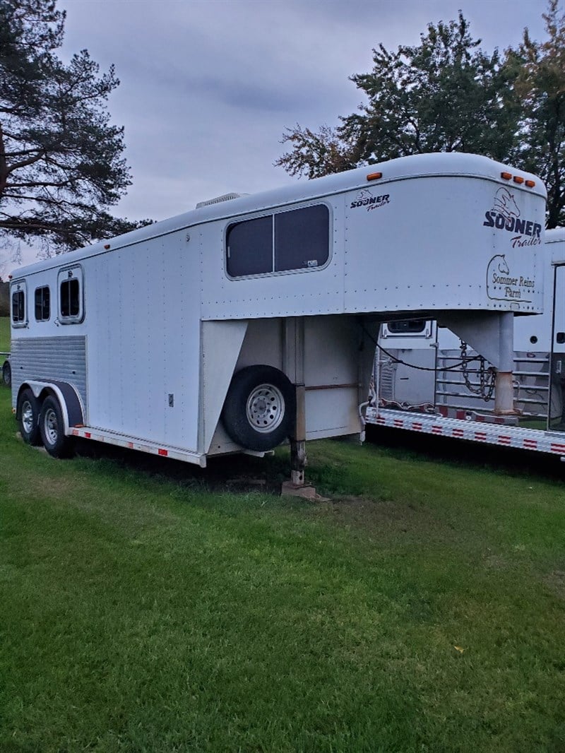 Trailer Photo 3