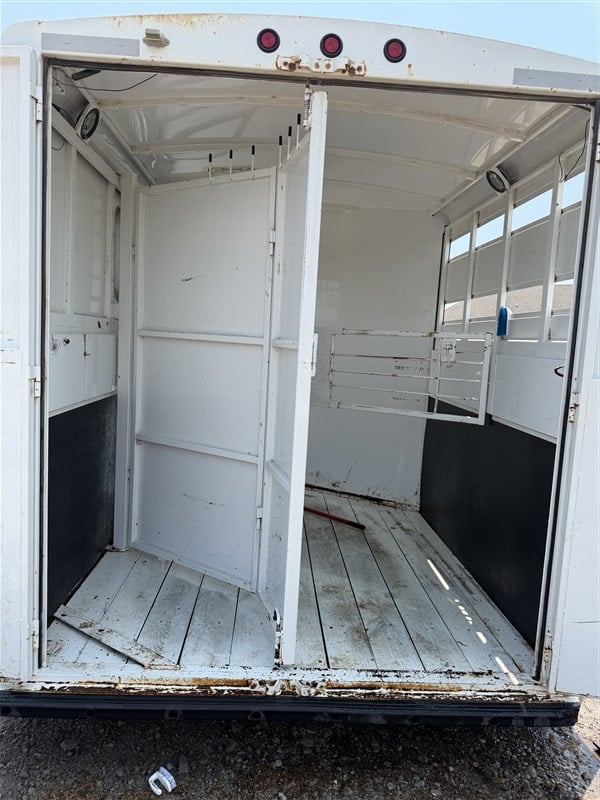 P Drop Rv 2008 Titan Renegade | Horse Trailer World
