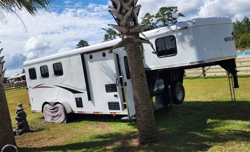 P Drop Rv 2021 Bison Quickdraw | Horse Trailer World