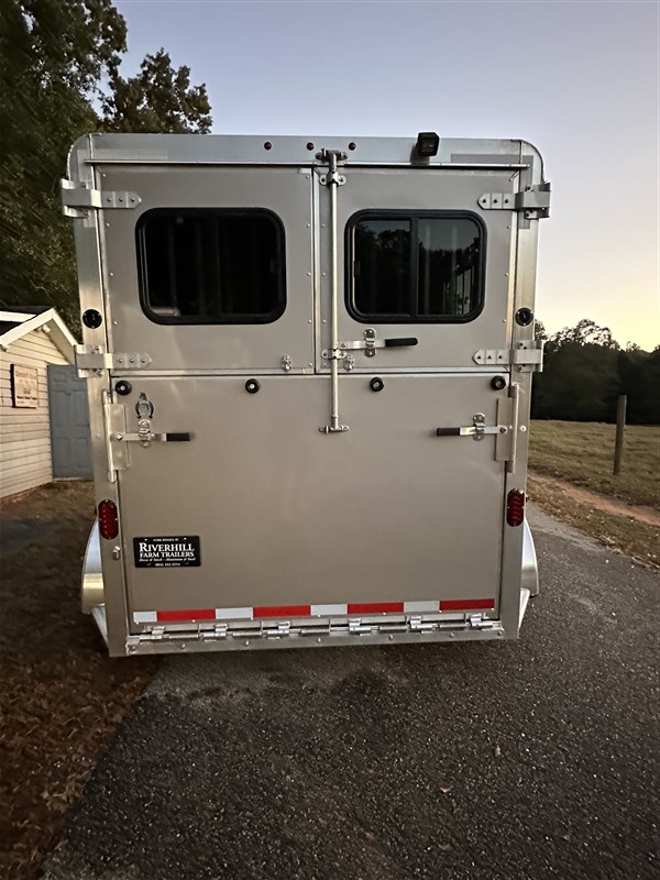 2026 Adam Julite XL | Horse Trailer World