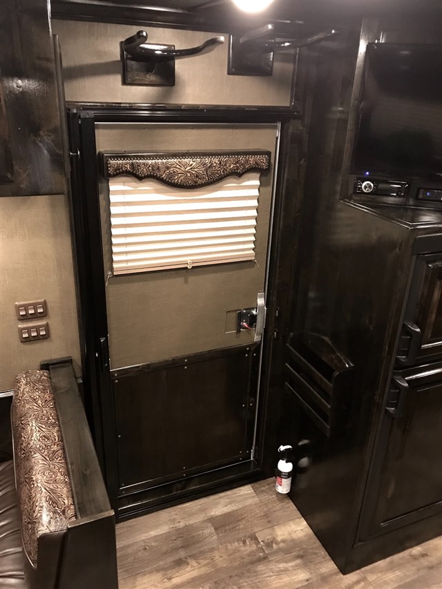 Trailer Photo 22
